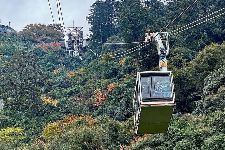 2 Hour Private Scenic Mountain Castle Tour in Gifu — photo 3