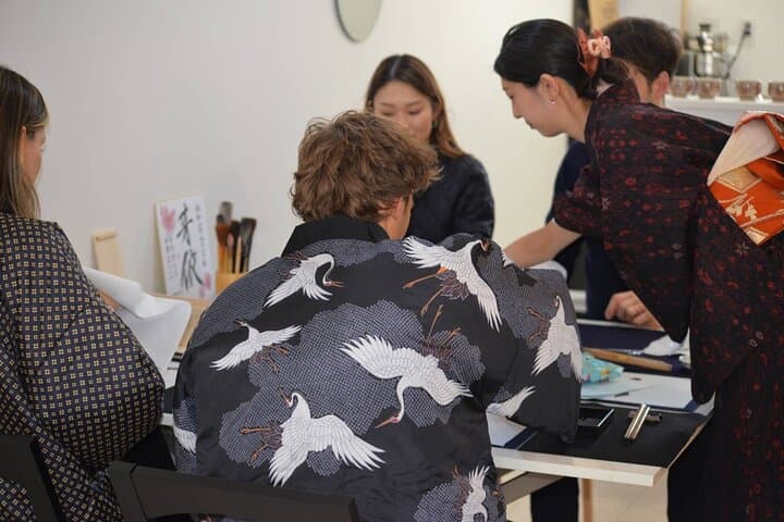 Private Japanese Calligraphy Class in Shibuya Tokyo — photo 8