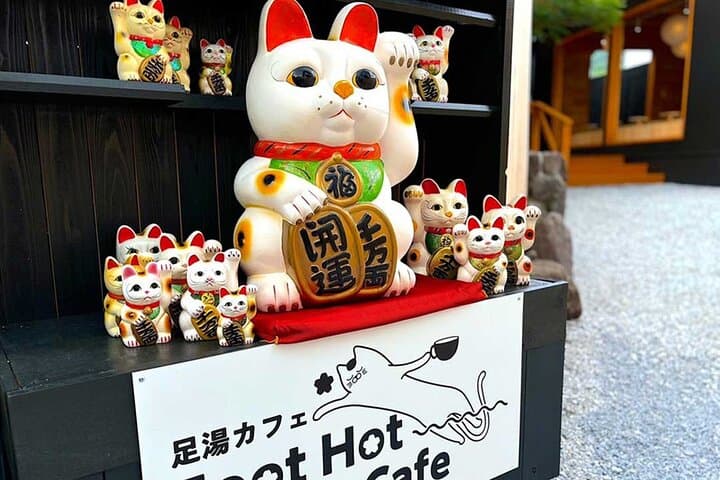 Kyushu Full Day Tour with Dazaifu Shrine，Cable car and Yufuin — photo 9