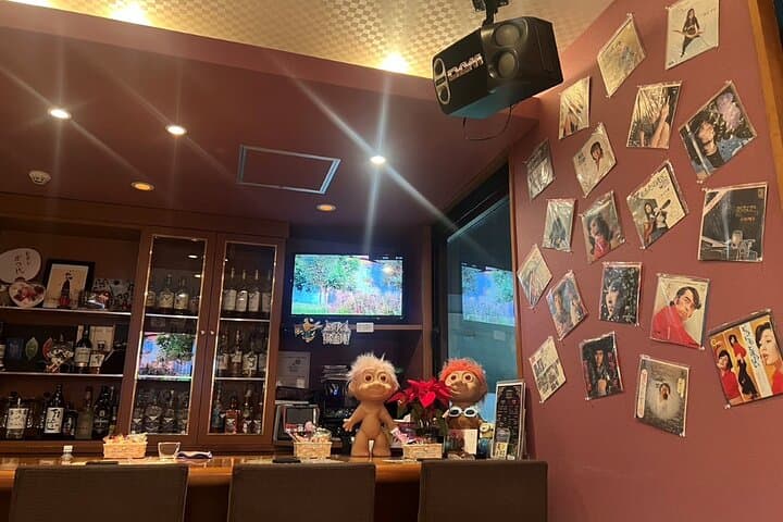 Deep Nightlife in Kanazawa Hopping Izakaya and Snack Bars — photo 5