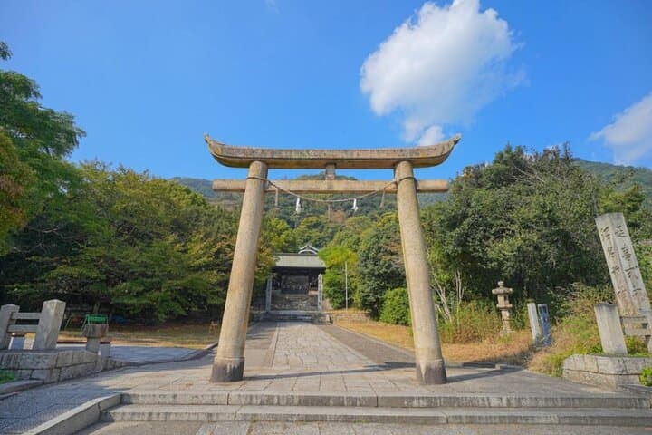 One Day Fukuyama Castle Tomonoura and Sensui jima Island Tour — photo 12