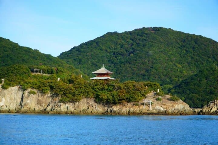 One Day Fukuyama Castle Tomonoura and Sensui jima Island Tour — photo 15