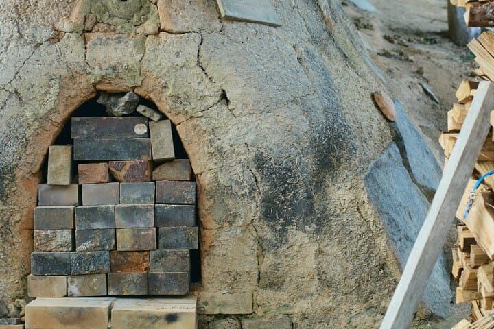 "Tamba-yaki" Ancient Kilns Guided Tour by Local Pottery Artist — photo 18