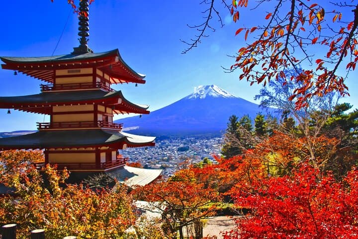 Mt Fuji and Lake Kawaguchi 1-Day Luxury Bus Tour From Tokyo — photo 7