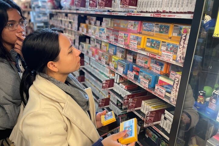 Tokyo : Nostalgia Anime,Retro Game walking tour in Akihabara — photo 2