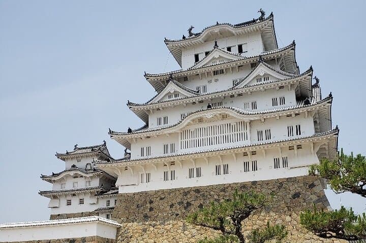 2.5 Hour Private History and Culture Tour in Himeji Castle — photo 2