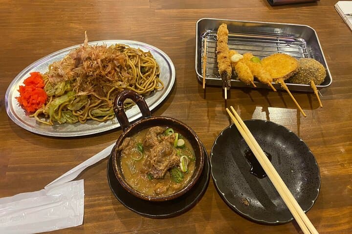 Night Soul Food Tour in Shinsekai with a local guide — photo 2