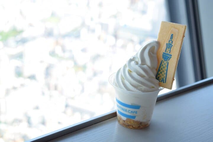 Tokyo Skytree Private Walking Tour Experience With cafe inside — photo 5