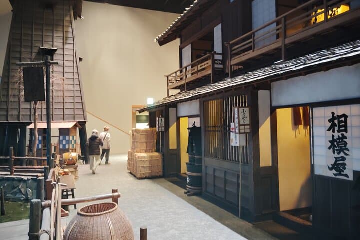 Tokyo Fukagawa Edo Museum Private Walking Tour — photo 11