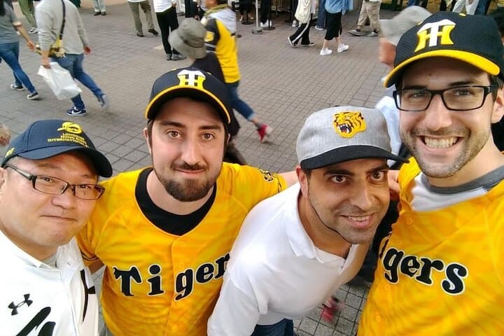 Tokyo: Soccer/Football Match with a Local Fan(with TICKET) — photo 5