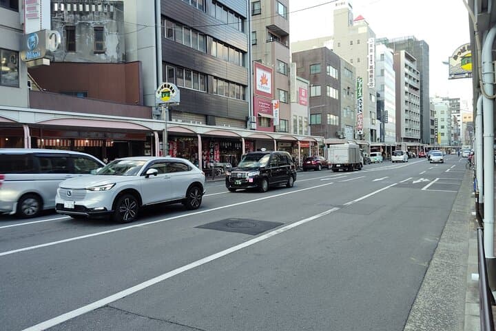 Tokyo Kappabashi Tour - Discover Unique Japanese Souvenirs — photo 9