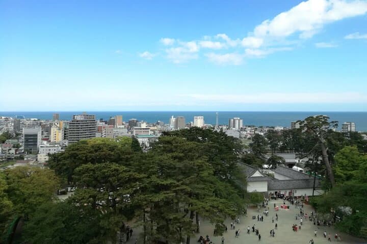 Explore Odawara Castle Samurai Seaside and Traditional Crafts — photo 9