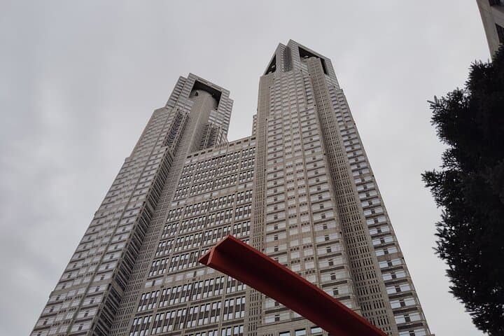 Tokyo: Shinjuku & Shibuya Walking Tour – City Highlights — photo 17