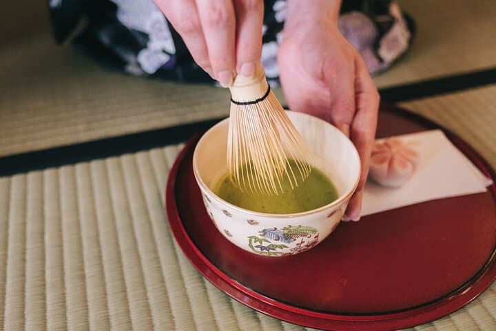 Tea Ceremony with Kimono and Professional Photoshoot in Kyoto — photo 5