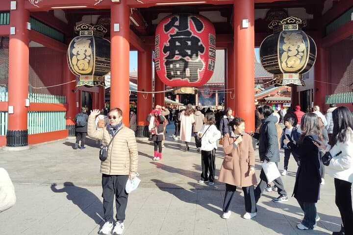 Tokyo: Asakusa & Senso-ji Temple 1.5-Hour Guided Tour — photo 5
