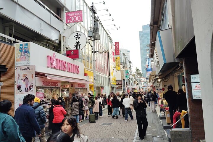 Tokyo Experience kawaii in Harajuku City Walking Tour 1 Hour — photo 8