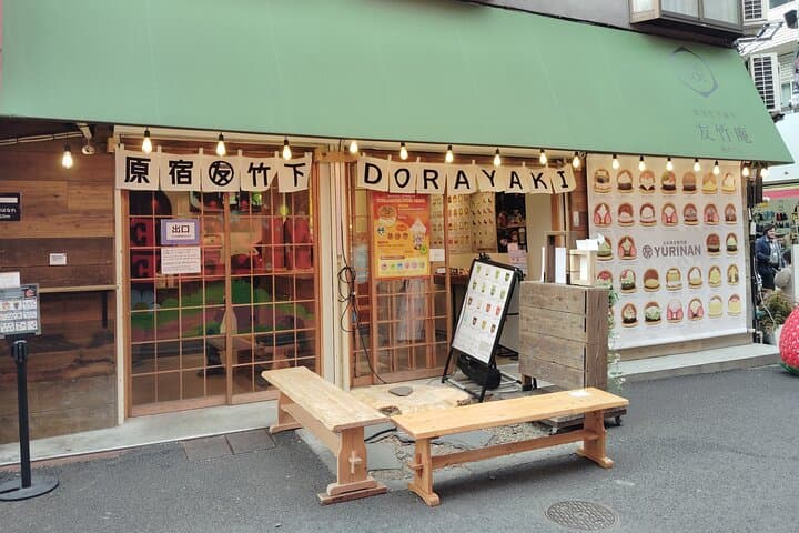 Tokyo Experience kawaii in Harajuku City Walking Tour 1 Hour — photo 15