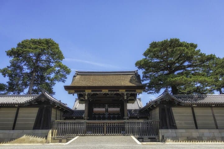 Kyoto Gion Festival, Historic Canals and Outlet Shopping Bus Tour — photo 7