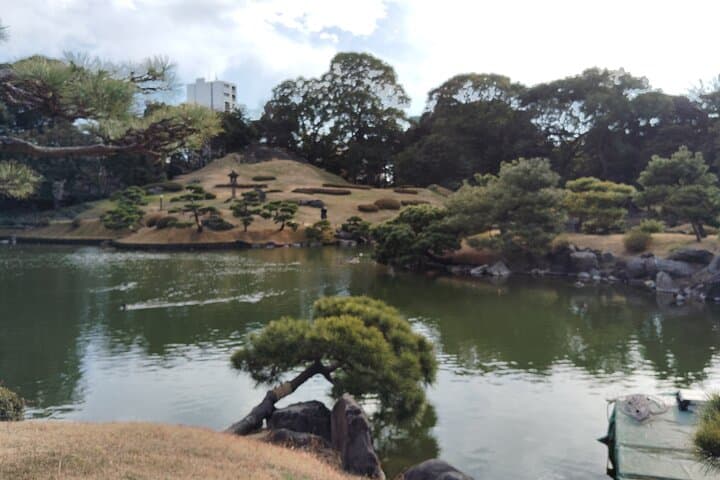 Tokyo Kiyosumi Garden Tour Stonework Pond and Sky Tree Views — photo 10