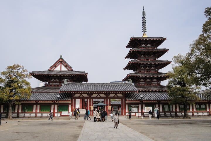 Tennoji Ward, Shinsekai 3 hours Walking Tour — photo 8