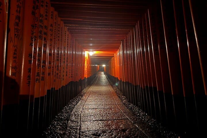 Kyoto Magical Night English Tour: Gion & Fushimi Inari Shrine — photo 5