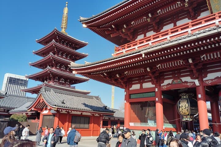 Tokyo: A Downtown Tour through Kanda, Ueno, and Asakusa — photo 14