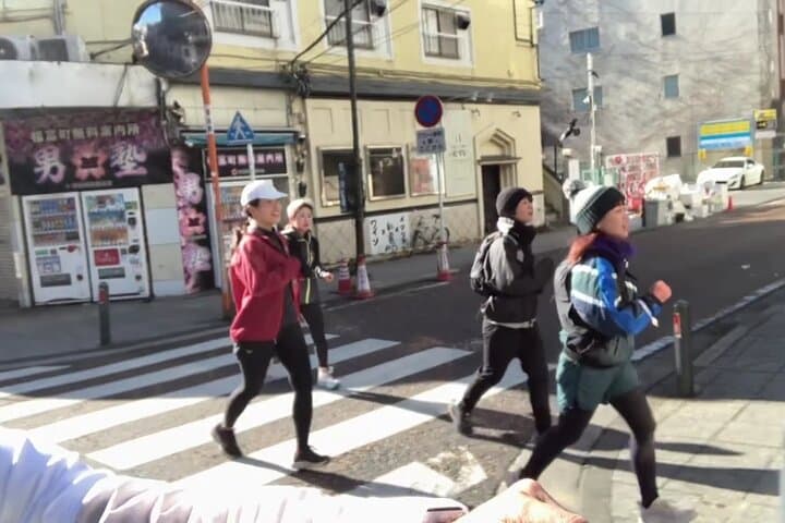 Morning running tour of Yokohama - Morning running and breakfast - with local guide Minato Mirai and Chinatown — photo 7