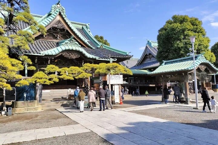 Tokyo Shibamata Retro Bike Tour with Lunch & Coffee — photo 2