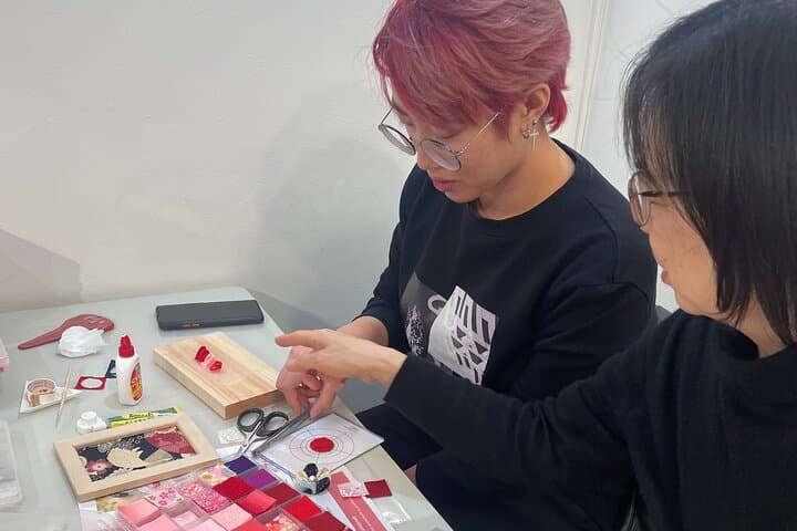 Experience Tsumami Zaiku and Making Wagashi in Tokyo — photo 7