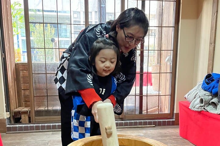 【Family Friendly】Traditional Mochi Pounding Experience — photo 9
