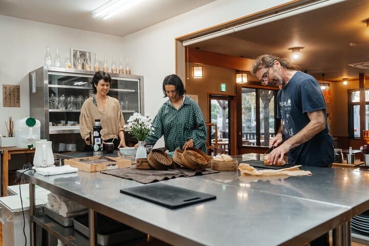 Make Lunch with Onsen Kitchen in Unzen — photo 11