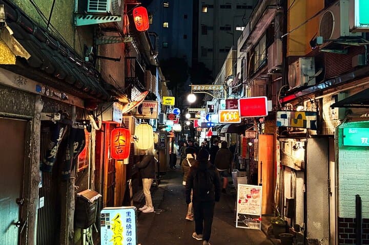 [Private]Shinjuku Golden Gai Bar Hopping w/ Japanese Local Guide — photo 11