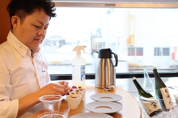 Premium Sake Sommelier Train — photo 4