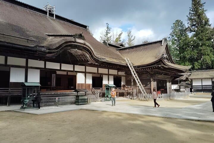 Koyasan: Half-Day Guided Tour - Okuno-in, Kongobuji & Danjo Garan — photo 19