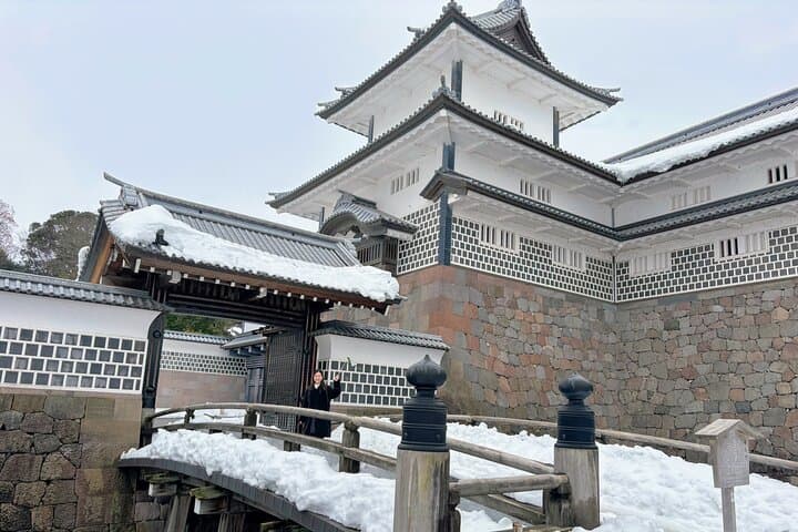 True Kanazawa: Private Walking tour with a Local guide — photo 9