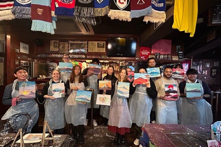 Paint and wine experience: Shibuya enjoying seasonal Japanese culture — photo 6