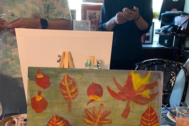 Paint and wine experience: Shibuya enjoying seasonal Japanese culture — photo 19