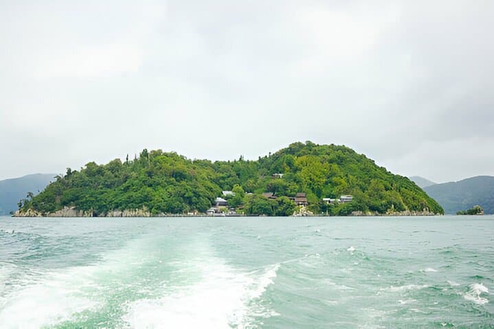 Kyoto Osaka to Lake Biwa Private Day Tour — photo 13