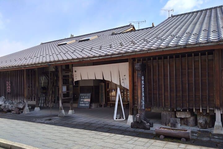 Miyagi Sendai Private Tour: Lacquering Experience & Sake Brewery — photo 17
