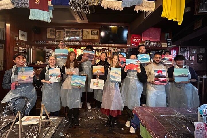 Seasonal Japanese Culture Osaka Paint and Wine Experience — photo 2