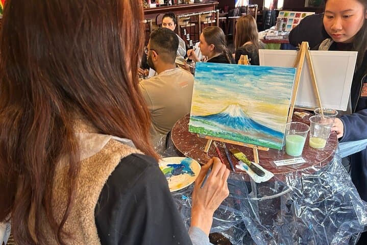 Seasonal Japanese Culture Osaka Paint and Wine Experience — photo 6