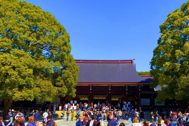 Harajuku Highlights: Where Tradition Meets Tokyo Pop — photo 4