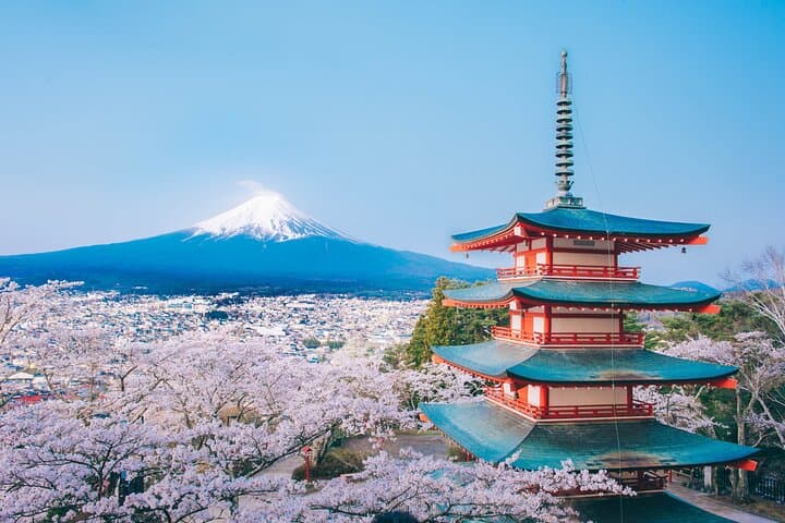 Mt. Fuji Signature 6 Scenic Spots One Day Tour from Tokyo — photo 2