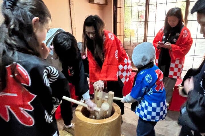 【Family Friendly】Traditional Mochi Pounding Experience — photo 10