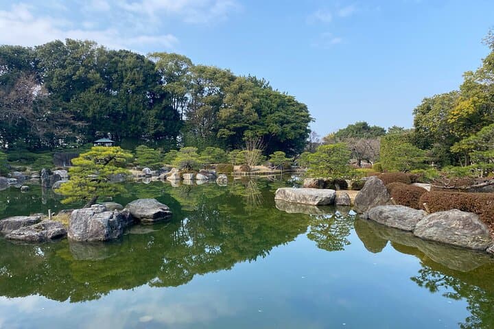 Fukuoka Castle and Hakata Highlights
