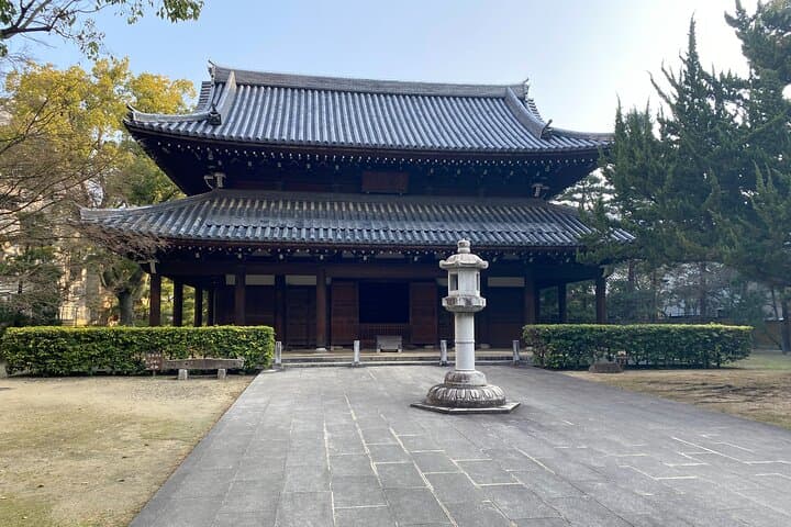 Hakata Serenity Tour: Temples, Gardens & River Cruise — photo 17
