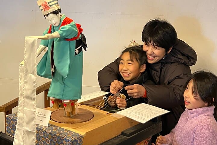 Tour of Floats Restoration Sites and Karakuri Operations — photo 7