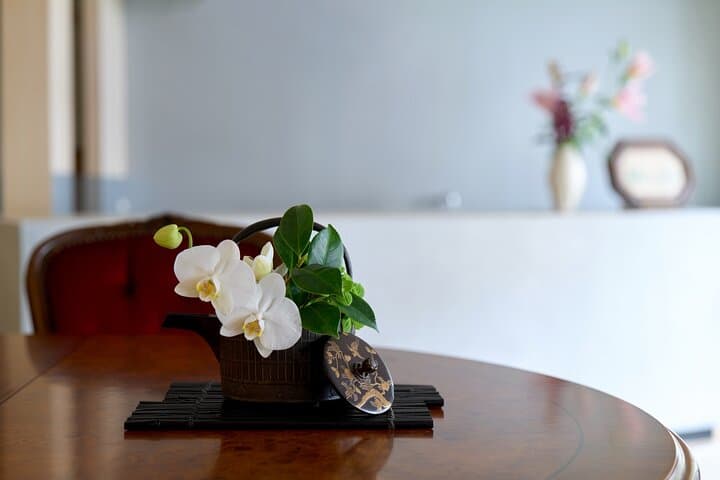 Ikebana Private Program in Kyoto — photo 7