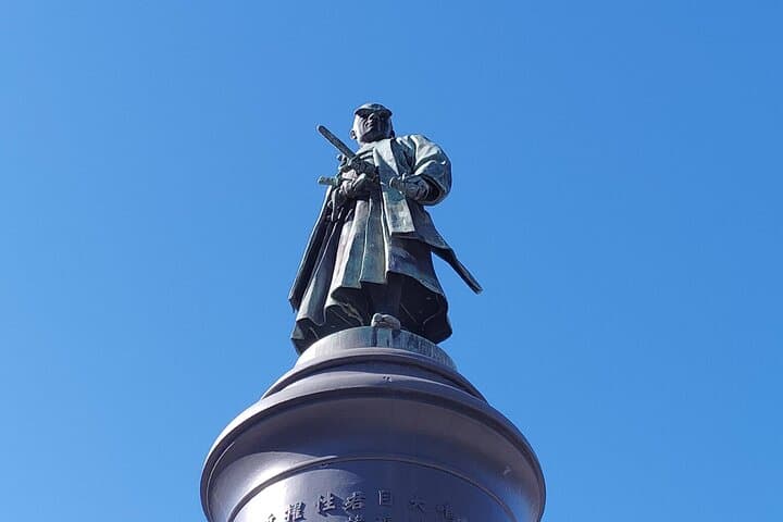 Tokyo War History Tour: Yasukuni Shrine & War Museum — photo 9