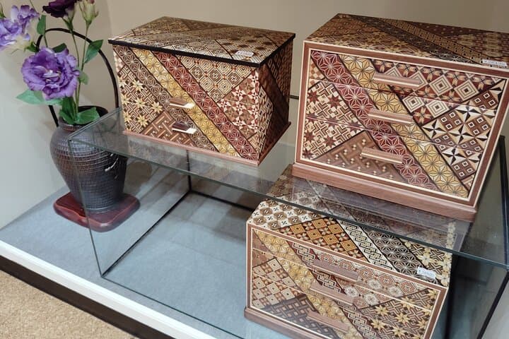 Yosegi Zaiku Craft Experience in Hakone — photo 14